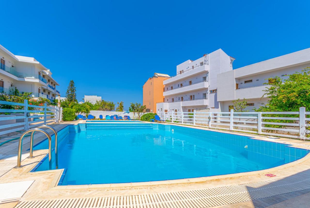 Athina Inn 헐소니소스 외부 사진