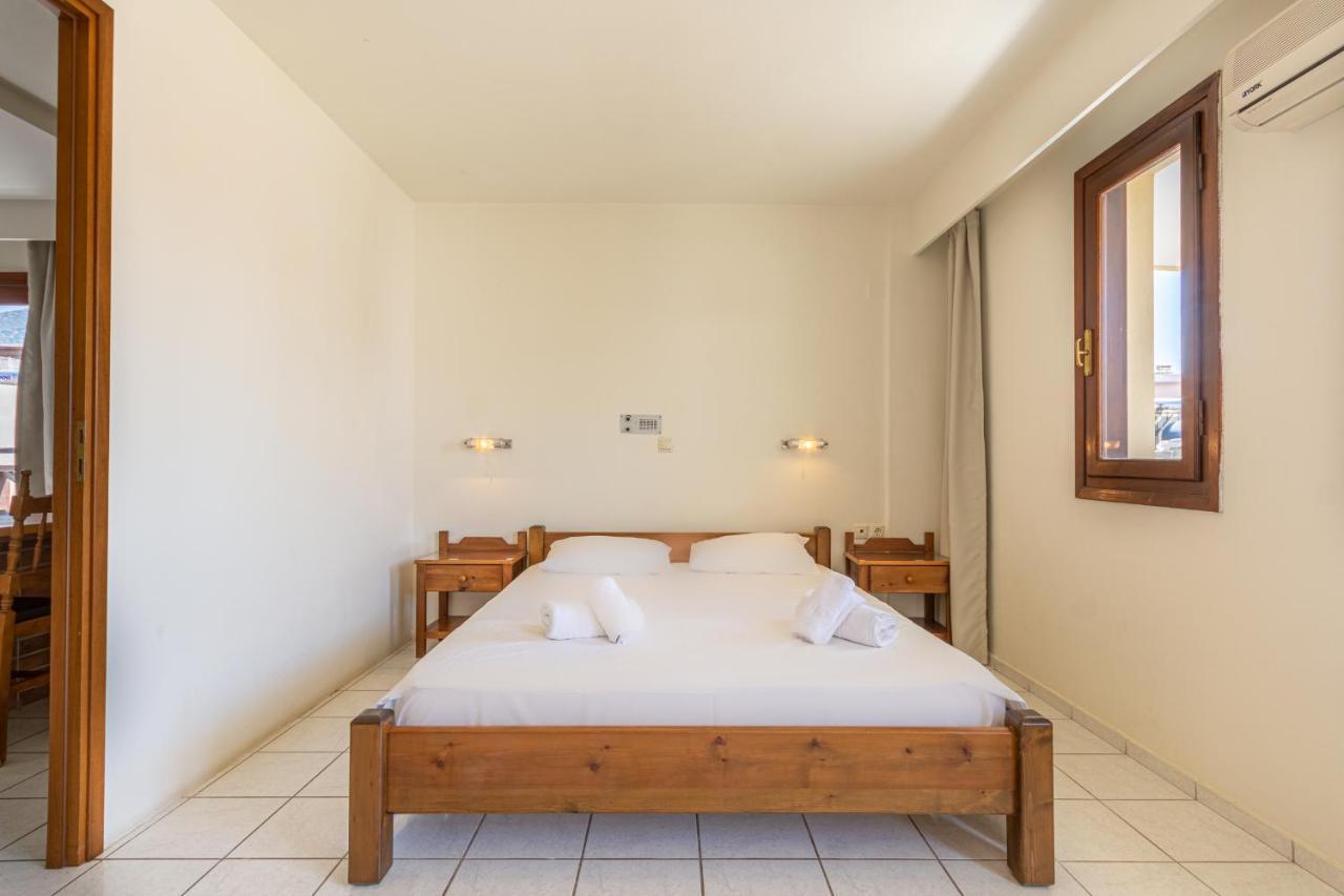 Athina Inn 헐소니소스 외부 사진
