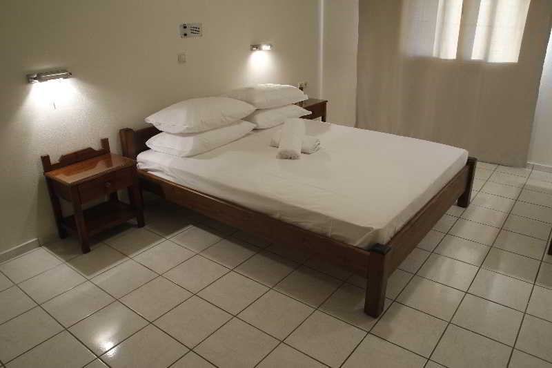 Athina Inn 헐소니소스 외부 사진