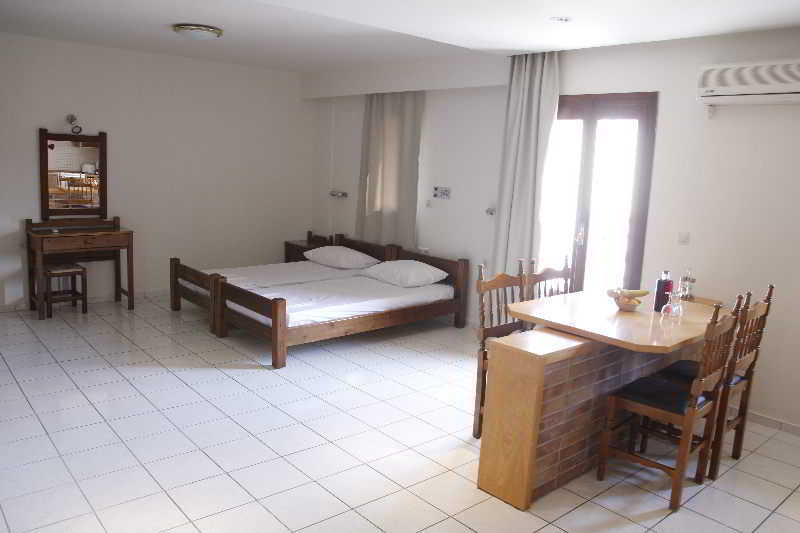 Athina Inn 헐소니소스 외부 사진