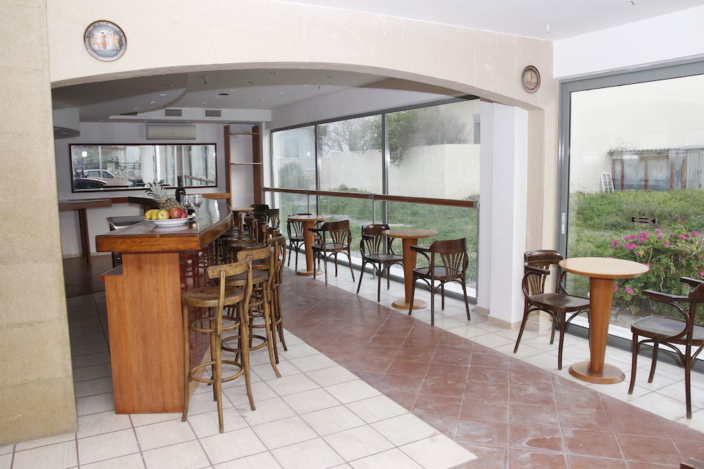 Athina Inn 헐소니소스 외부 사진