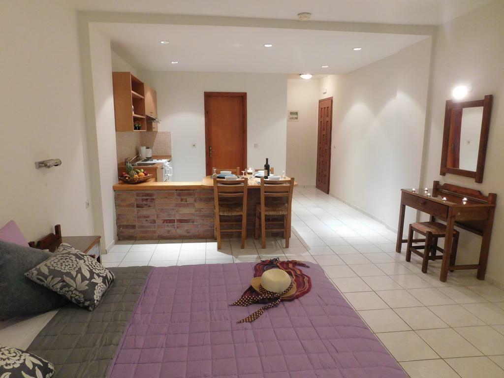 Athina Inn 헐소니소스 외부 사진